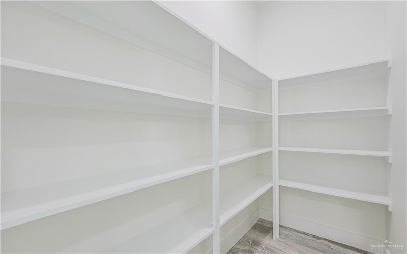 8035 N 50th Street, McAllen, TX 78504, 3 Habitaciones Habitaciones , ,2 BañosBaños,Residential,En Venta,8035 N 50th Street,0,494013