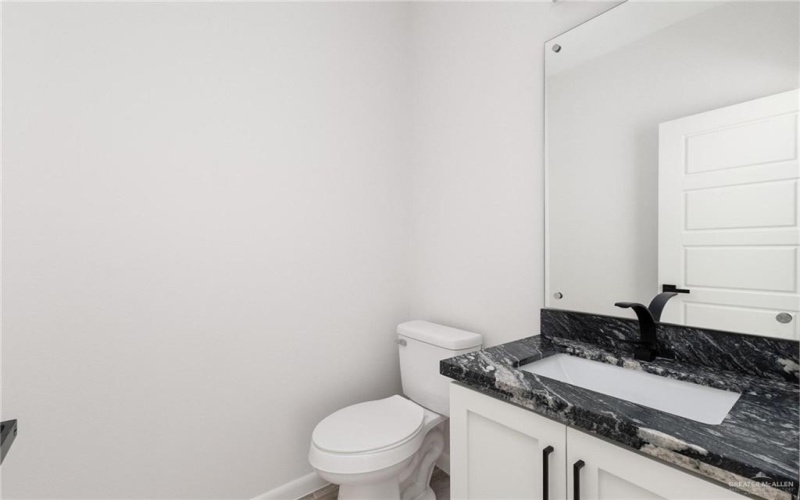 2105 Blue Sky Drive, Weslaco, TX 78596, 3 Habitaciones Habitaciones , ,2 BañosBaños,Residential,En Venta,2105 Blue Sky Drive,0,494018