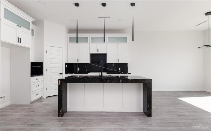 2105 Blue Sky Drive, Weslaco, TX 78596, 3 Habitaciones Habitaciones , ,2 BañosBaños,Residential,En Venta,2105 Blue Sky Drive,0,494018