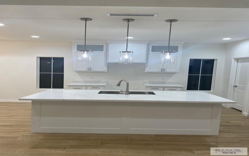 4322 CASAMIGOS ST, HARLINGEN, TX 78552, 3 Habitaciones Habitaciones , ,2 BañosBaños,Residential,En Venta,4322 CASAMIGOS ST,0,29771884