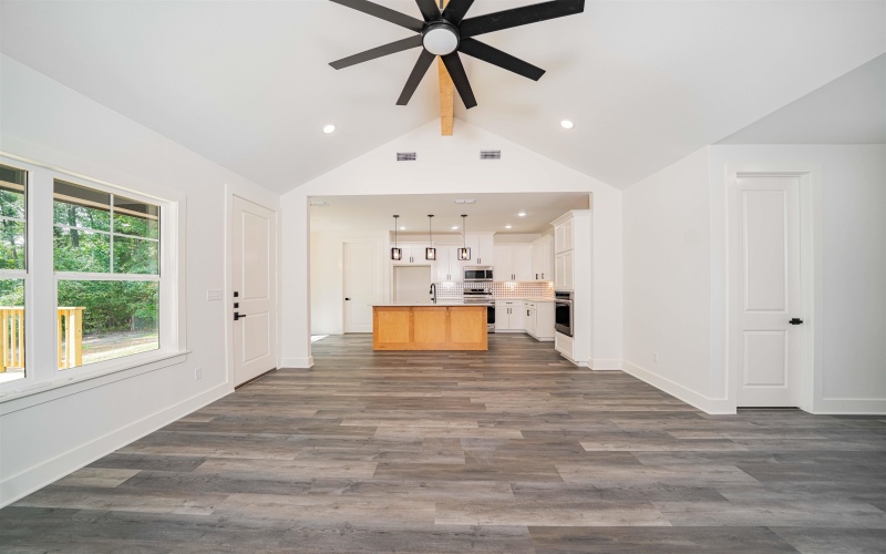 24016 Birdie Ln, Gladewater, TX 75647, 4 Habitaciones Habitaciones , ,2 BañosBaños,Residential,En Venta,24016 Birdie Ln,0,20260761