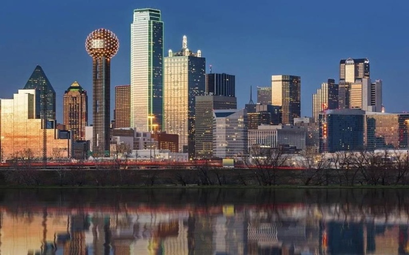 381 E Greenbriar Lane #1403, Dallas, TX 75203, 3 Bedrooms Bedrooms, ,3 BathroomsBathrooms,Residential,For Sale,381 E Greenbriar Lane,0,20611540