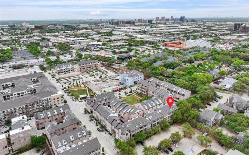 4122 Belt Line Road, Addison, TX 75001, 3 Habitaciones Habitaciones , ,5 BañosBaños,Residential,En Venta,4122 Belt Line Road,0,20873260