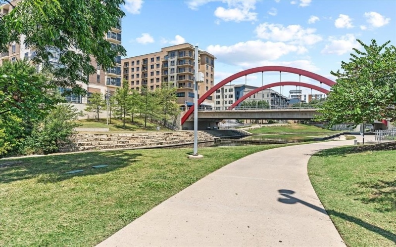 4122 Belt Line Road, Addison, TX 75001, 3 Habitaciones Habitaciones , ,5 BañosBaños,Residential,En Venta,4122 Belt Line Road,0,20873260