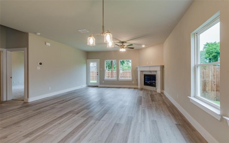 602 Kyle Drive, Tioga, TX 76271, 4 Bedrooms Bedrooms, ,3 BathroomsBathrooms,Residential,For Sale,602 Kyle Drive,0,21168202