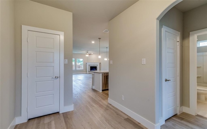 602 Kyle Drive, Tioga, TX 76271, 4 Bedrooms Bedrooms, ,3 BathroomsBathrooms,Residential,For Sale,602 Kyle Drive,0,21168202