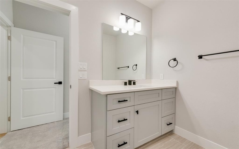 6810 Windward View Drive, Rowlett, TX 75088, 4 Bedrooms Bedrooms, ,3 BathroomsBathrooms,Residential,For Sale,6810 Windward View Drive,0,21168447