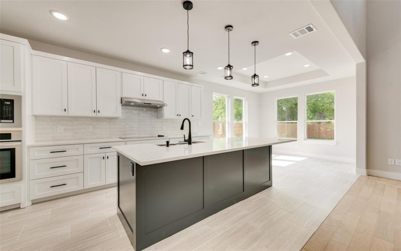 6810 Windward View Drive, Rowlett, TX 75088, 4 Bedrooms Bedrooms, ,3 BathroomsBathrooms,Residential,For Sale,6810 Windward View Drive,0,21168447