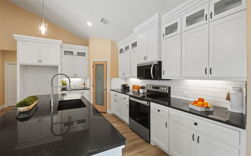 2448 Private Road 1169 Road, Farmersville, TX 75442, 4 Bedrooms Bedrooms, ,2 BathroomsBathrooms,Residential,For Sale,2448 Private Road 1169 Road,0,21168468