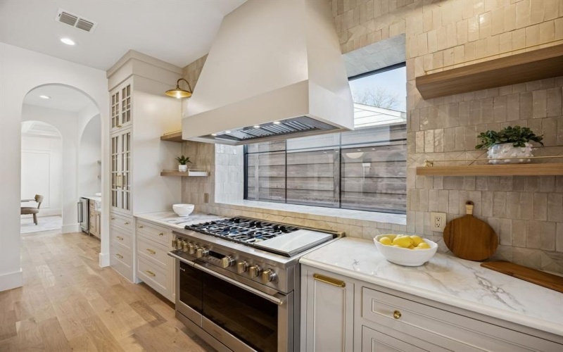 3875 Dunhaven Road, Dallas, TX 75220, 5 Bedrooms Bedrooms, ,6 BathroomsBathrooms,Residential,For Sale,3875 Dunhaven Road,0,21169290