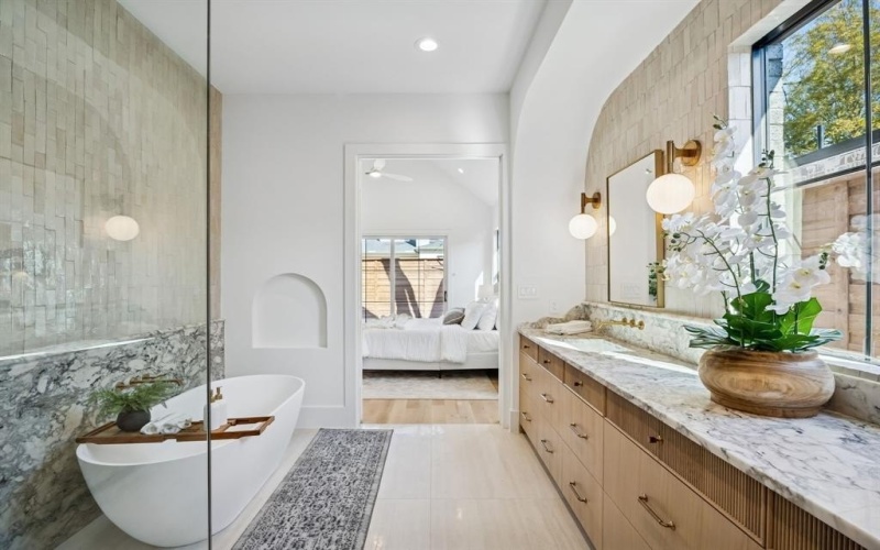 3875 Dunhaven Road, Dallas, TX 75220, 5 Bedrooms Bedrooms, ,6 BathroomsBathrooms,Residential,For Sale,3875 Dunhaven Road,0,21169290