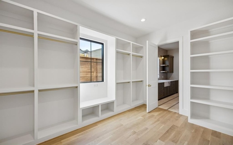 3875 Dunhaven Road, Dallas, TX 75220, 5 Bedrooms Bedrooms, ,6 BathroomsBathrooms,Residential,For Sale,3875 Dunhaven Road,0,21169290