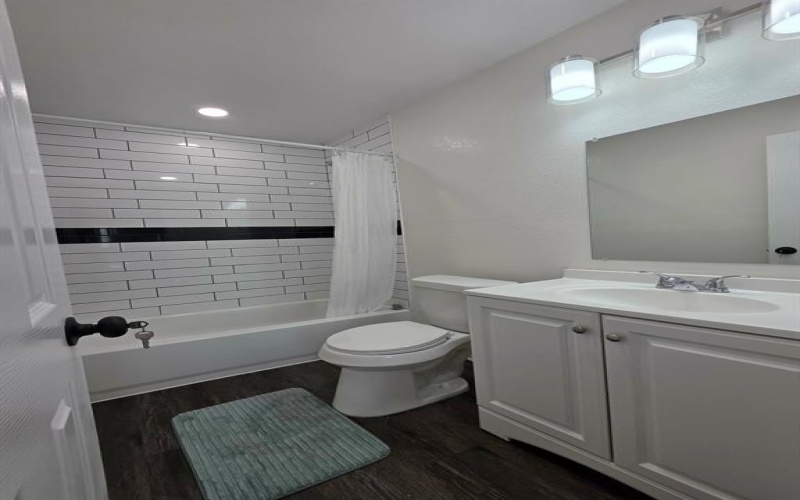 924 E Titus Street, Mexia, TX 76667, 3 Bedrooms Bedrooms, ,2 BathroomsBathrooms,Residential,For Sale,924 E Titus Street,0,21169352