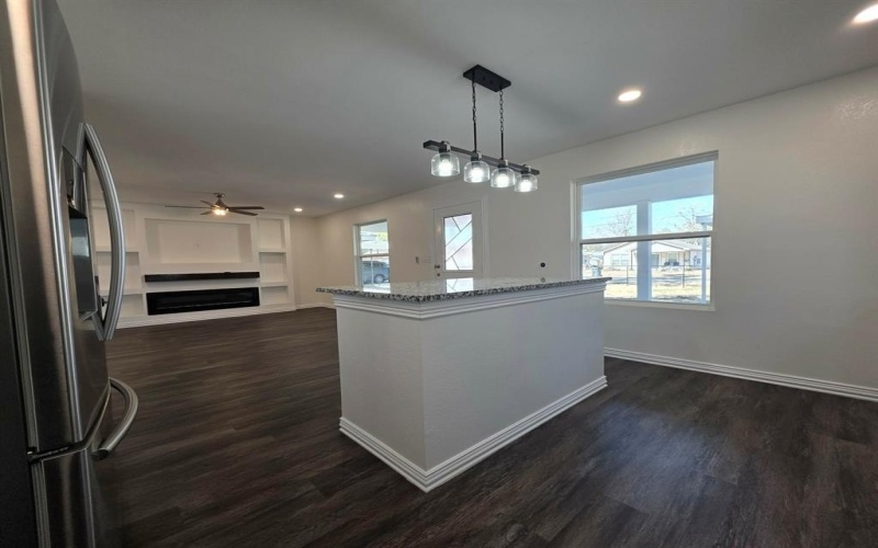 924 E Titus Street, Mexia, TX 76667, 3 Bedrooms Bedrooms, ,2 BathroomsBathrooms,Residential,For Sale,924 E Titus Street,0,21169352