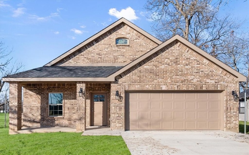 101 N Goodman Avenue, Kerens, TX 75144, 3 Bedrooms Bedrooms, ,2 BathroomsBathrooms,Residential,For Sale,101 N Goodman Avenue,0,21169573