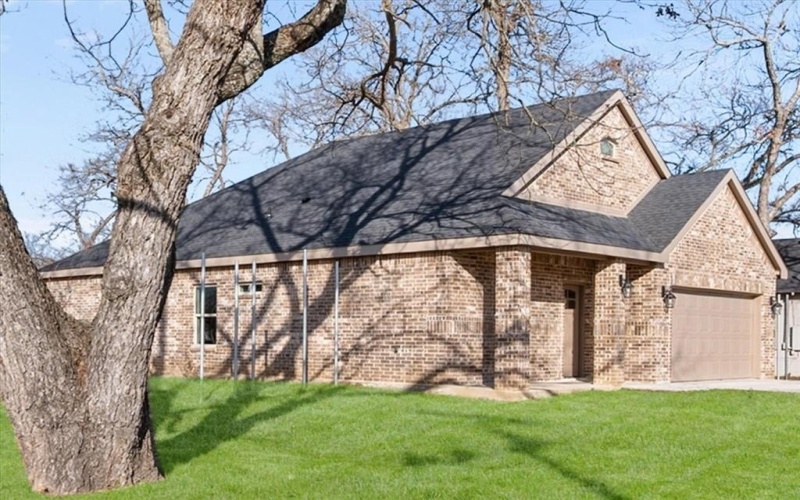 101 N Goodman Avenue, Kerens, TX 75144, 3 Bedrooms Bedrooms, ,2 BathroomsBathrooms,Residential,For Sale,101 N Goodman Avenue,0,21169573