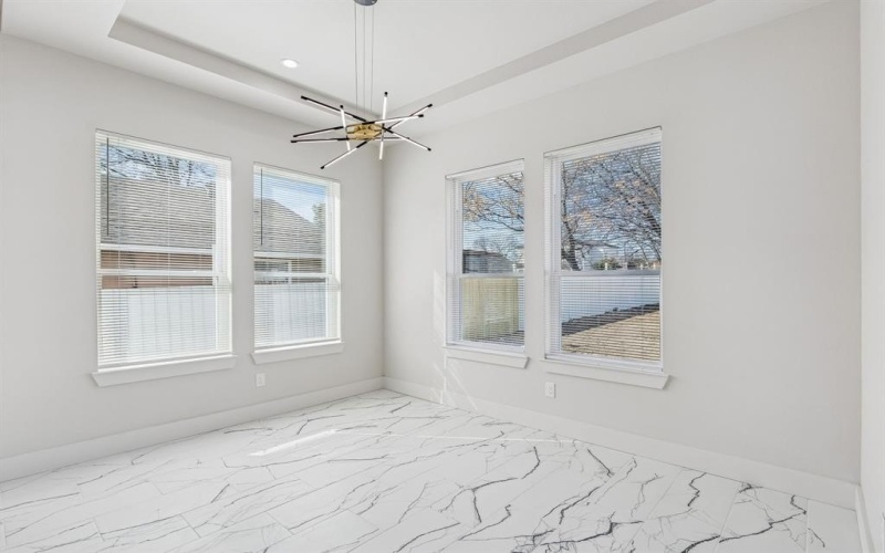 1447 Oakley Avenue, Dallas, TX 75216, 4 Bedrooms Bedrooms, ,5 BathroomsBathrooms,Residential,For Sale,1447 Oakley Avenue,0,21169633