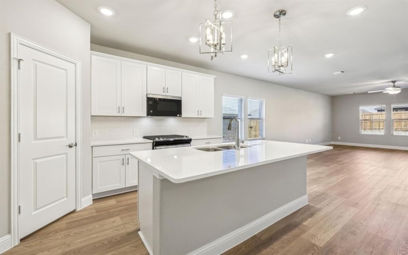 811 London Town Lane, Princeton, TX 75071, 4 Bedrooms Bedrooms, ,3 BathroomsBathrooms,Residential,For Sale,811 London Town Lane,0,21169968