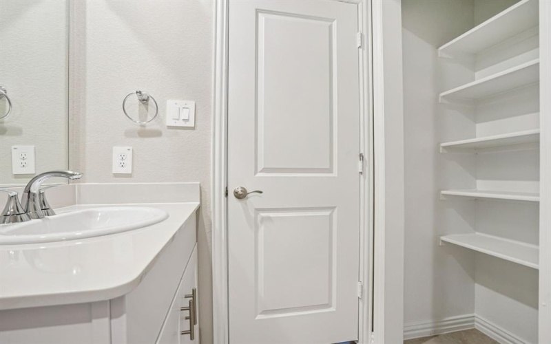 809 London Town Lane, Princeton, TX 75071, 4 Bedrooms Bedrooms, ,3 BathroomsBathrooms,Residential,For Sale,809 London Town Lane,0,21169970