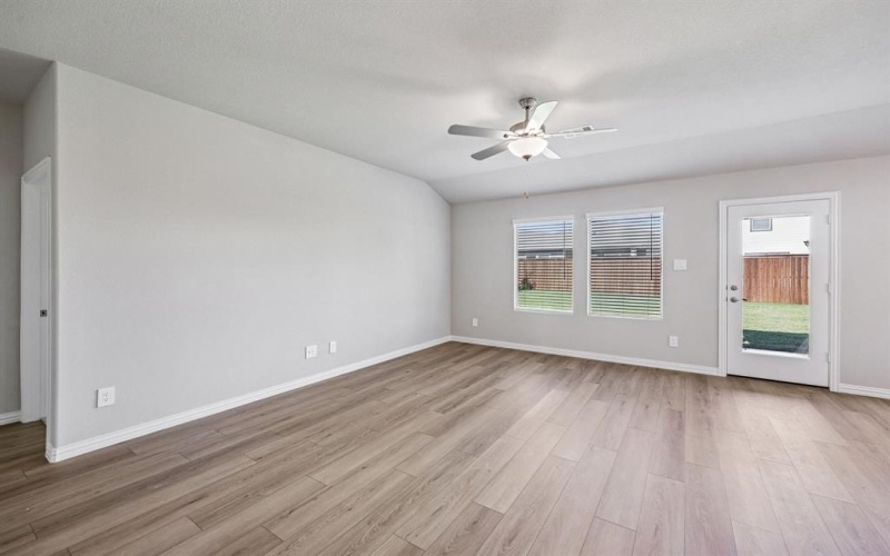 808 London Town Lane, Princeton, TX 75071, 4 Bedrooms Bedrooms, ,3 BathroomsBathrooms,Residential,For Sale,808 London Town Lane,0,21169973