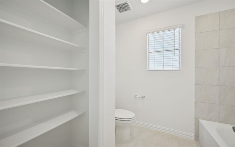 807 London Town Lane, Princeton, TX 75071, 5 Bedrooms Bedrooms, ,3 BathroomsBathrooms,Residential,For Sale,807 London Town Lane,0,21169977