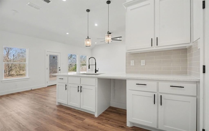 4528 Church Street, Greenville, TX 75401, 3 Bedrooms Bedrooms, ,2 BathroomsBathrooms,Residential,For Sale,4528 Church Street,0,21170005