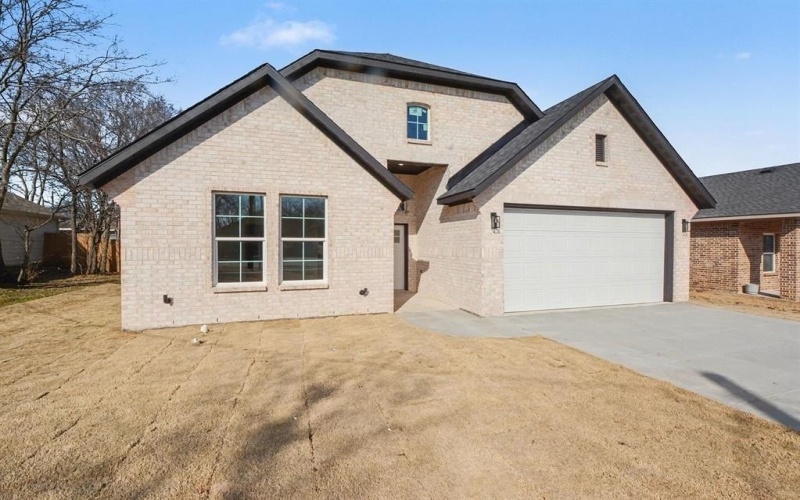 4528 Church Street, Greenville, TX 75401, 3 Bedrooms Bedrooms, ,2 BathroomsBathrooms,Residential,For Sale,4528 Church Street,0,21170005