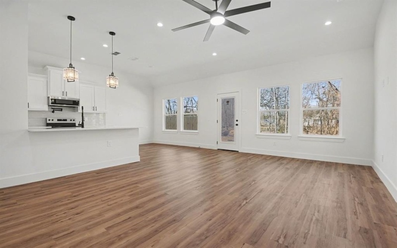 4528 Church Street, Greenville, TX 75401, 3 Bedrooms Bedrooms, ,2 BathroomsBathrooms,Residential,For Sale,4528 Church Street,0,21170005