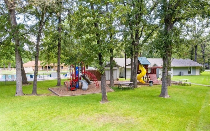 114 Springwood Road, Enchanted Oaks, TX 75156, 3 Bedrooms Bedrooms, ,2 BathroomsBathrooms,Residential,For Sale,114 Springwood Road,0,21170068