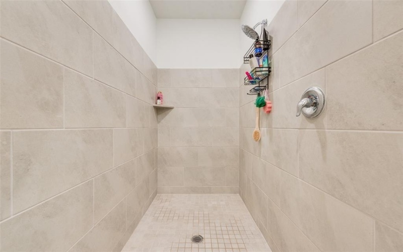 343 Sedalia Trail, Justin, TX 76247, 4 Habitaciones Habitaciones , ,2 BañosBaños,Residential,En Venta,343 Sedalia Trail,0,21170073