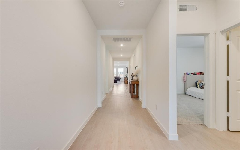 343 Sedalia Trail, Justin, TX 76247, 4 Habitaciones Habitaciones , ,2 BañosBaños,Residential,En Venta,343 Sedalia Trail,0,21170073