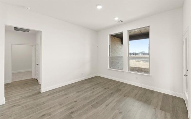 6805 Lancashire Way, Mesquite, TX 75126, 4 Bedrooms Bedrooms, ,3 BathroomsBathrooms,Residential,For Sale,6805 Lancashire Way,0,21170135