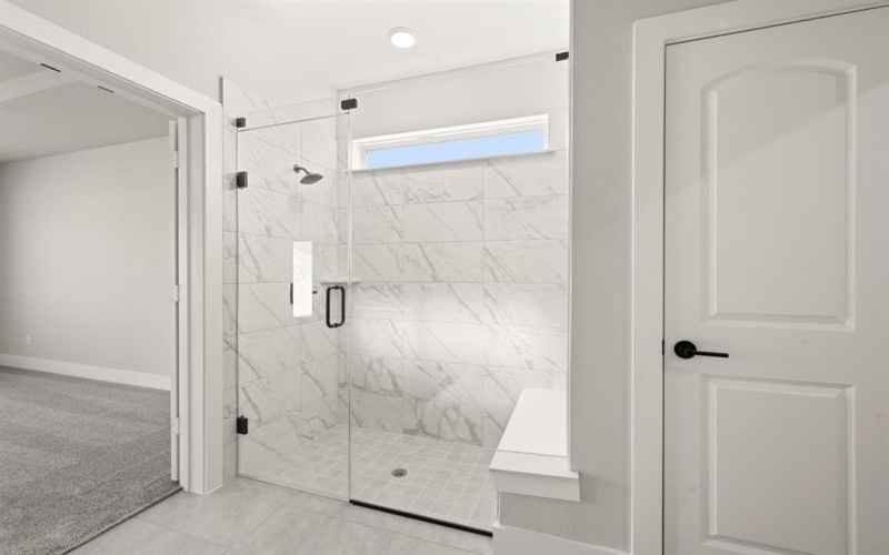 633 Ole Opry Drive, Burleson, TX 76028, 6 Habitaciones Habitaciones , ,5 BañosBaños,Residential,En Venta,633 Ole Opry Drive,0,21170337