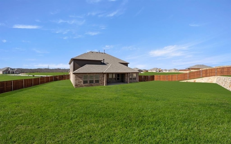 633 Ole Opry Drive, Burleson, TX 76028, 6 Habitaciones Habitaciones , ,5 BañosBaños,Residential,En Venta,633 Ole Opry Drive,0,21170337