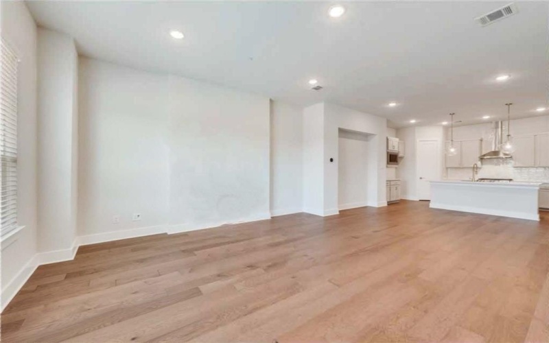 736 Ash Road, Plano, TX 75075, 3 Bedrooms Bedrooms, ,3 BathroomsBathrooms,Residential,For Sale,736 Ash Road,0,21170418