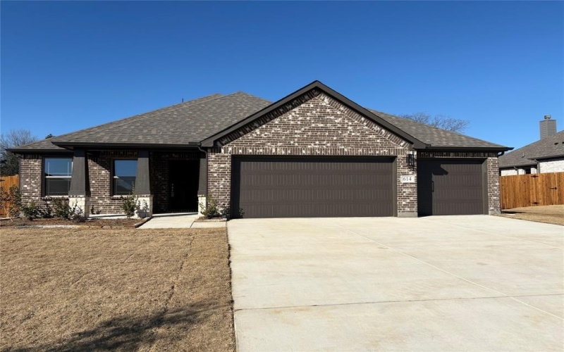 614 Kyle Drive, Tioga, TX 76271, 3 Habitaciones Habitaciones , ,2 BañosBaños,Residential,En Venta,614 Kyle Drive,0,21170455