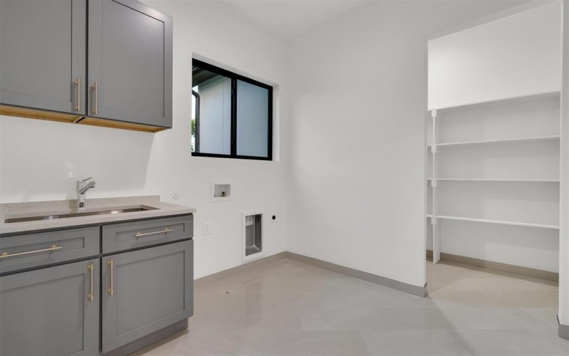 3932 Cortez Drive, Dallas, TX 75220, 6 Habitaciones Habitaciones , ,6 BañosBaños,Residential,En Venta,3932 Cortez Drive,0,21170697