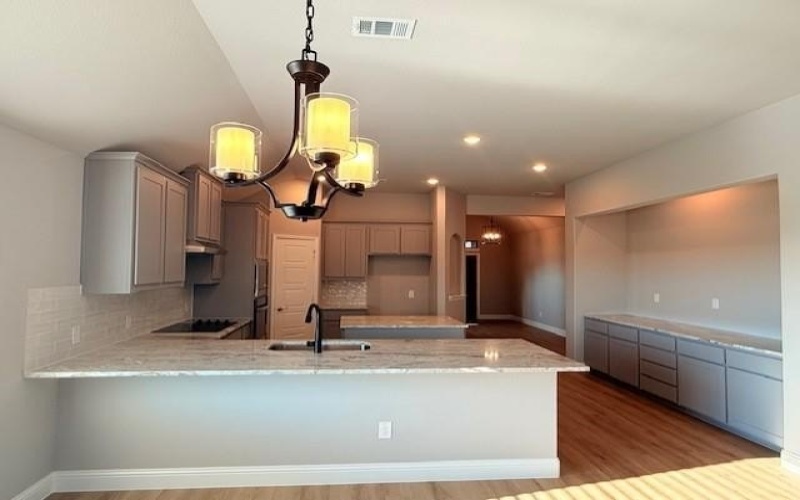 1953 Nightfall Drive, Venus, TX 76009, 4 Habitaciones Habitaciones , ,3 BañosBaños,Residential,En Venta,1953 Nightfall Drive,0,21170796