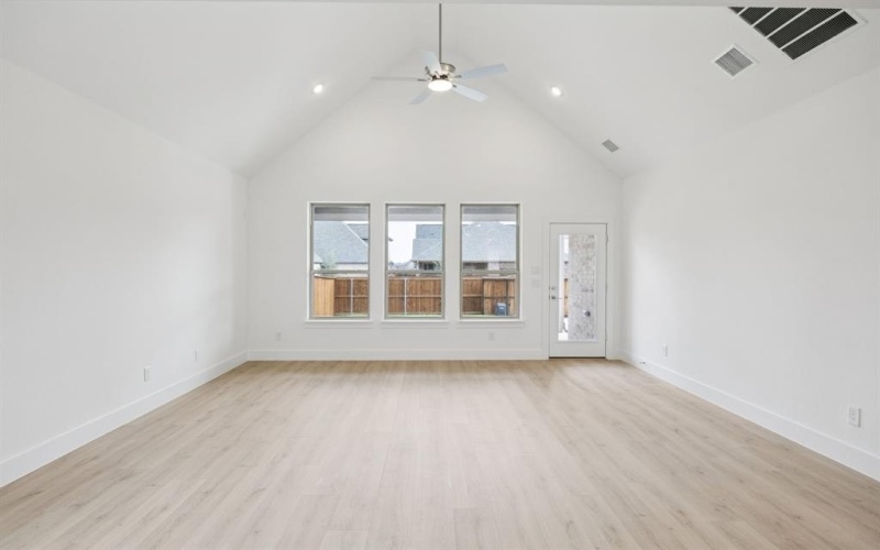 2278 Terlingua Drive, Waxahachie, TX 75165, 4 Habitaciones Habitaciones , ,3 BañosBaños,Residential,En Venta,2278 Terlingua Drive,0,21170861