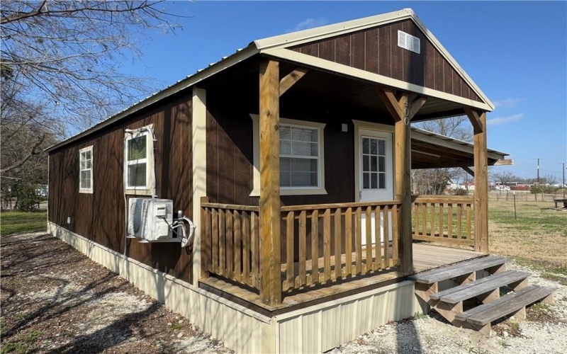 400 E Mignonette Street, Kosse, TX 76653, 1 Bedroom Bedrooms, ,1 BathroomBathrooms,Residential,For Sale,400 E Mignonette Street,0,228078