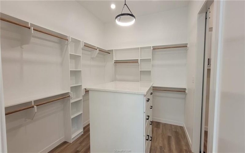 2708 Yorkshire Trail, Franklin, TX 77856, 3 Habitaciones Habitaciones , ,2 BañosBaños,Residential,En Venta,2708 Yorkshire Trail,0,26001529