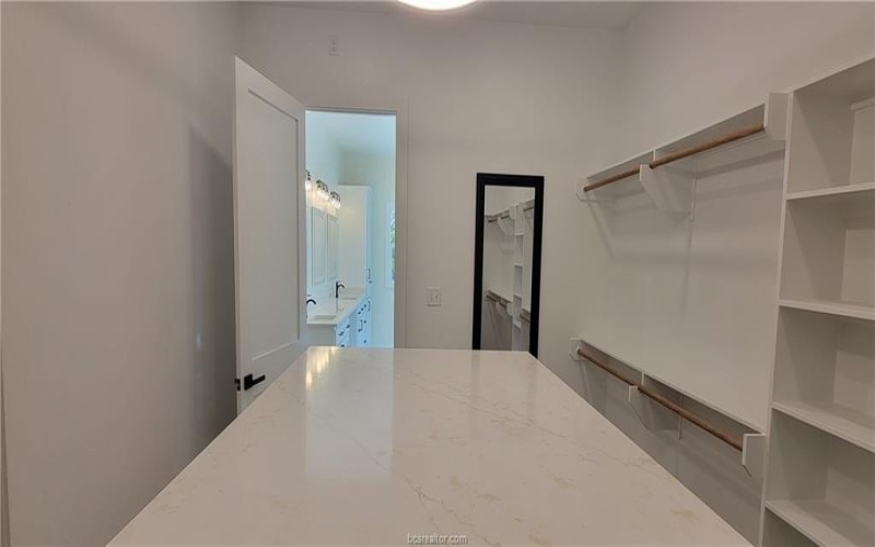 2708 Yorkshire Trail, Franklin, TX 77856, 3 Habitaciones Habitaciones , ,2 BañosBaños,Residential,En Venta,2708 Yorkshire Trail,0,26001529