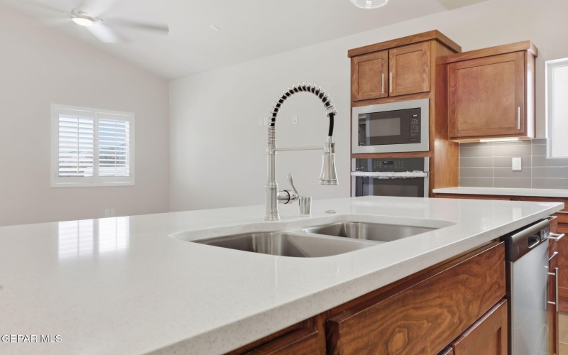 733 PASEO MODESTO Drive, El Paso, TX 79928, 4 Habitaciones Habitaciones , ,1 BañoBaños,Residential,En Venta,733 PASEO MODESTO Drive,0,937736