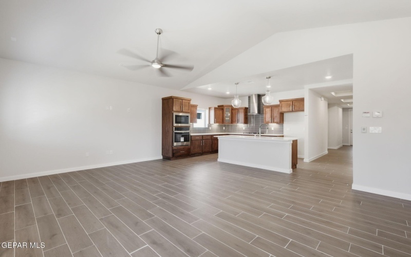 733 PASEO MODESTO Drive, El Paso, TX 79928, 4 Habitaciones Habitaciones , ,1 BañoBaños,Residential,En Venta,733 PASEO MODESTO Drive,0,937736