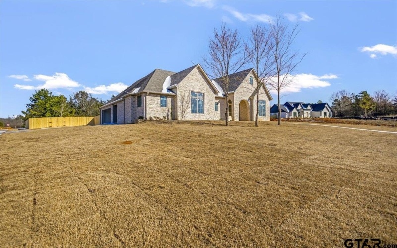 302 Heath Circle, Bullard, TX 75757, 4 Bedrooms Bedrooms, ,3 BathroomsBathrooms,Residential,For Sale,302 Heath Circle,0,26001653