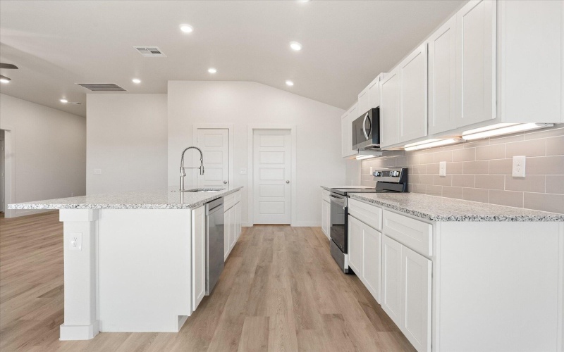 7107 14th Street, Lubbock, TX 79416, 3 Habitaciones Habitaciones , ,2 BañosBaños,Residential,En Venta,7107 14th Street,0,202601623