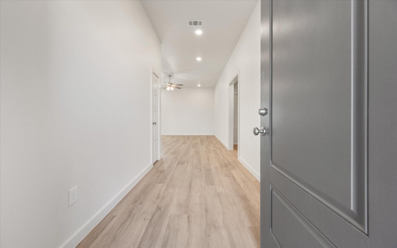 7107 14th Street, Lubbock, TX 79416, 3 Habitaciones Habitaciones , ,2 BañosBaños,Residential,En Venta,7107 14th Street,0,202601623