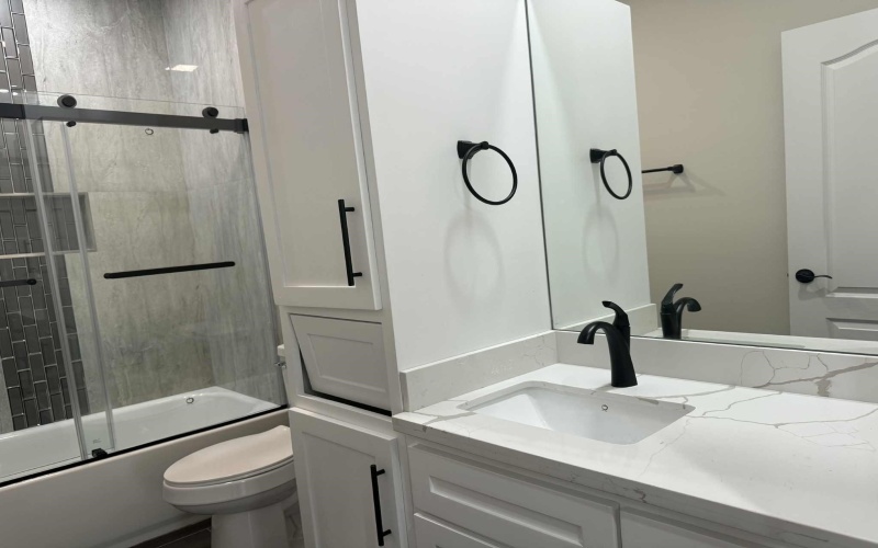 2806 Adamsville, LAREDO, TX 78046, 3 Habitaciones Habitaciones , ,2 BañosBaños,Residential,En Venta,2806 Adamsville,0,20252997