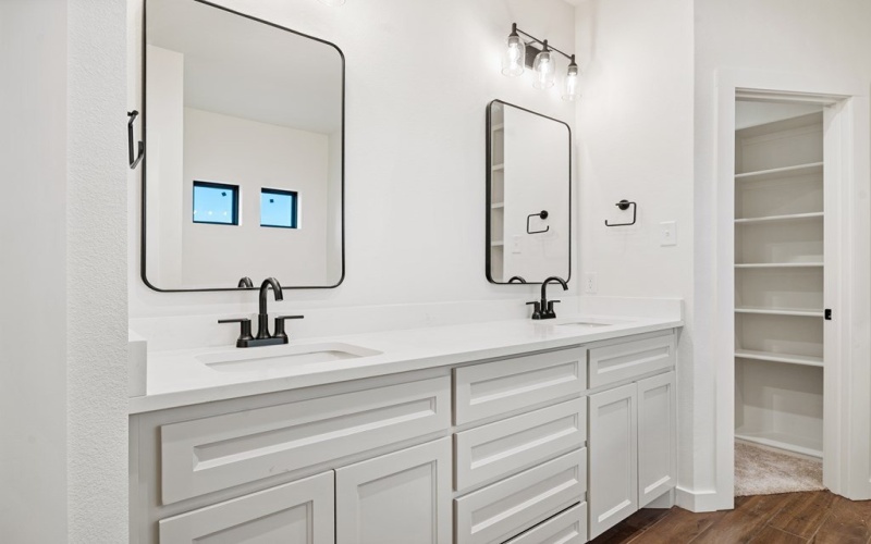 4504 Clear Fork Court, Midland, TX 79707, 4 Habitaciones Habitaciones , ,3 BañosBaños,Residential,En Venta,4504 Clear Fork Court,0,50090642