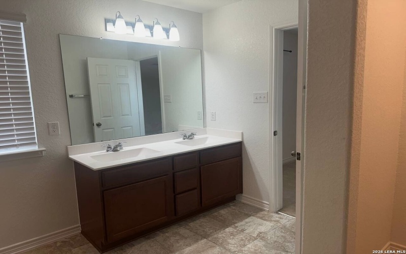 10406 Labrado, San Antonio, TX 78224, 3 Bedrooms Bedrooms, ,2 BathroomsBathrooms,Residential,For Sale,10406 Labrado,0,1939048